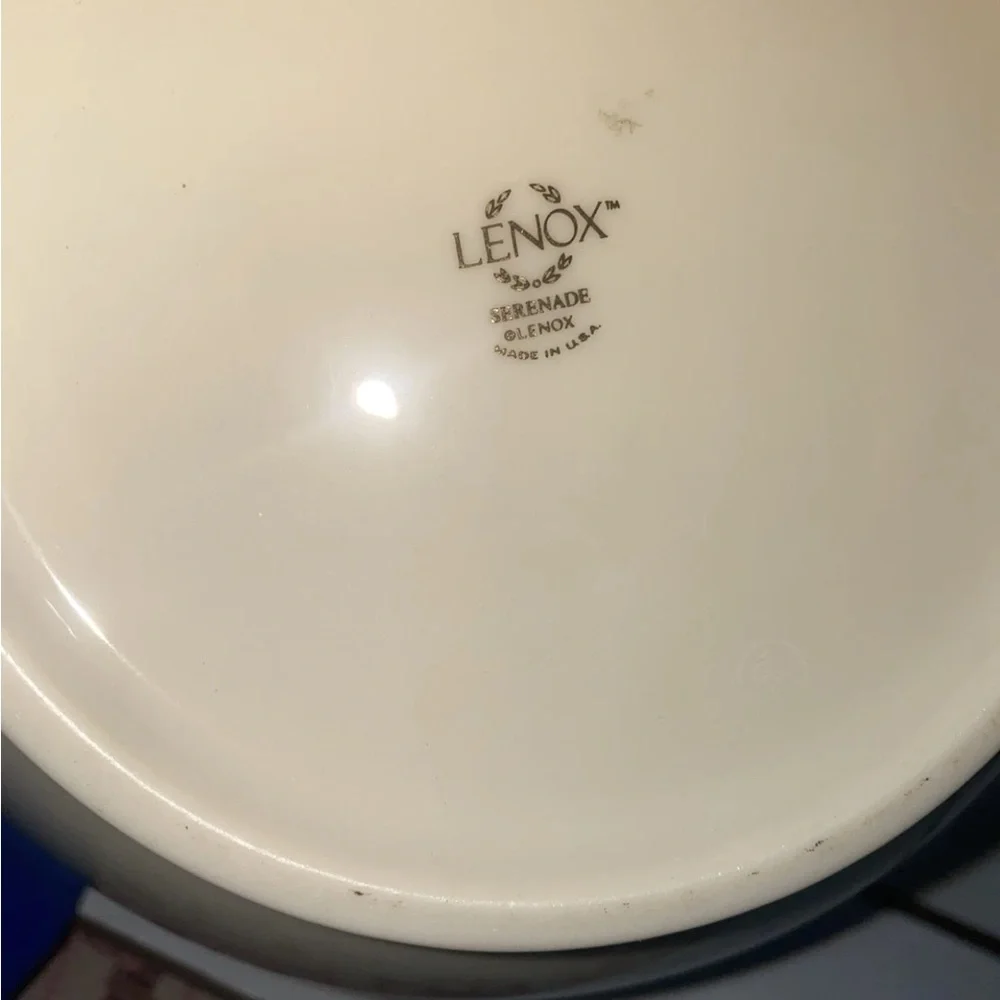 Lenox vase serenade